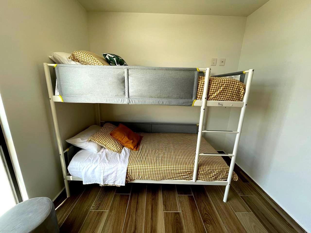 Apartamento Depa Familiar Centrico Gdl Con Estacionamiento Guadalajara Exterior foto