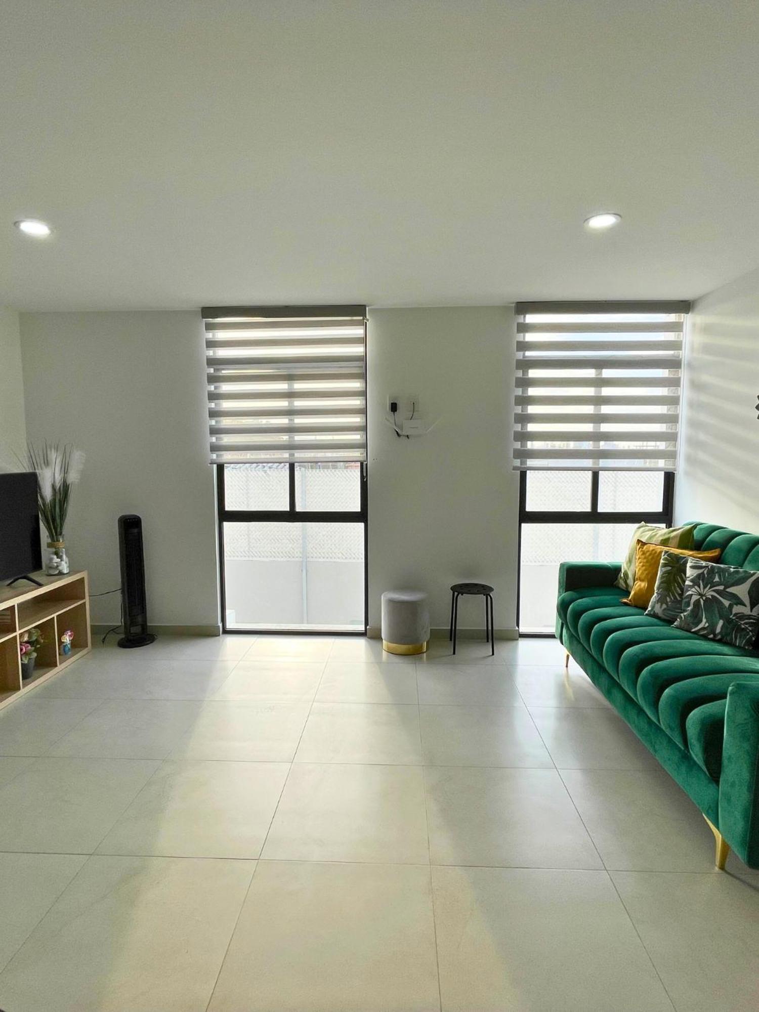 Apartamento Depa Familiar Centrico Gdl Con Estacionamiento Guadalajara Exterior foto
